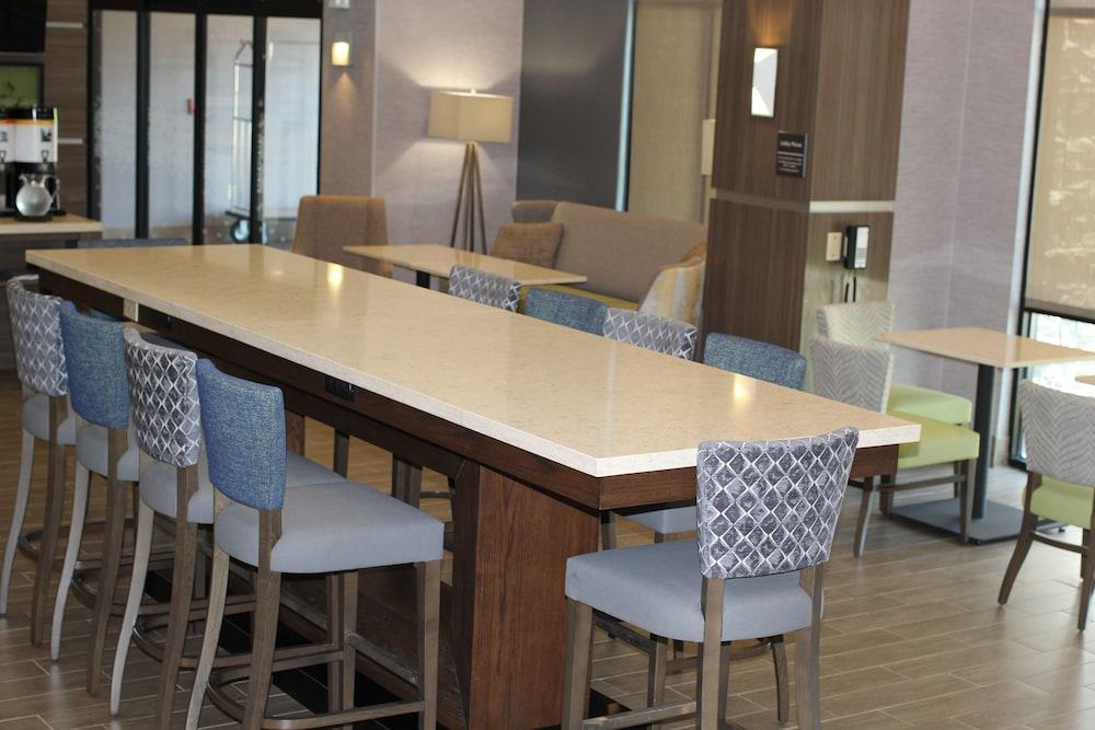 Hampton & By Hilton-corpus Christi Portland,tx 3*